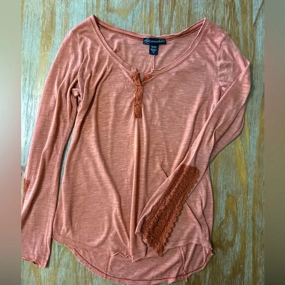 Socialite Long-Sleeve Embroidered Shirt - Picture 2 of 5